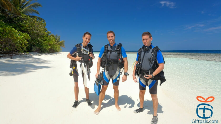 Essential Scuba Diving Tools Every Diver Needs