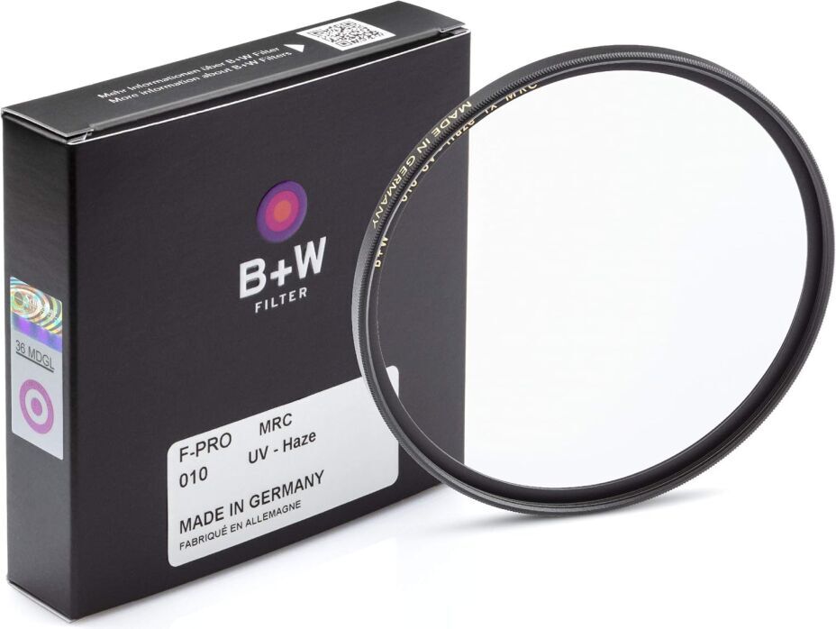 B + W 77mm UV Protection Filter (010)