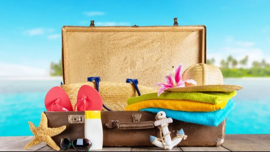 Core Must-Haves Beach Trip Essentials