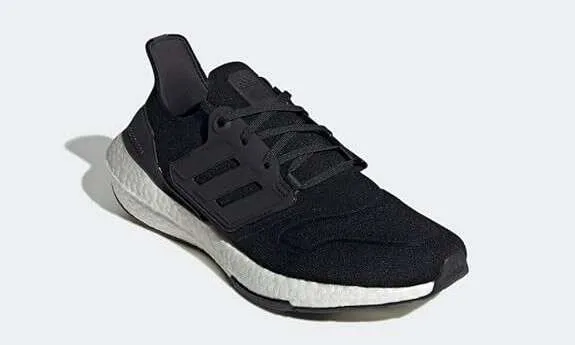 Adidas Ultraboost 22
