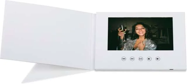 Personalized Video Greeting Card - 7" IPS Display, 4GB, 3 Hours Playtime