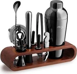 Mixology To Go” Kit