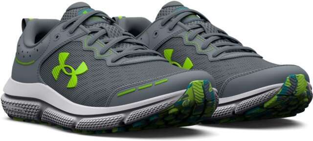 Under Armour Boys' Grade School Assert