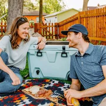 BrüMate BrüTank Cooler with Tap for Easy Beverage Serving
