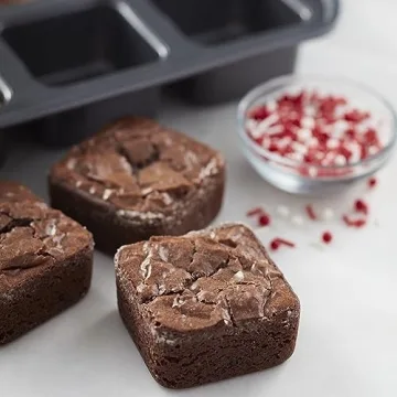 Wilton Non-Stick Brownie Bar Baking Sheet for Perfect Treats