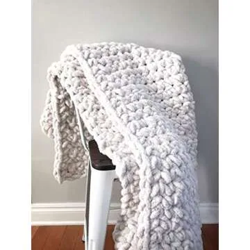 EASTSURE Chunky Knit Luxury Throw Blanket Soft Polyester Chenille Bulky Blankets for Cuddling up in Bed, on The Couch or Sofa - Large Cable Blanket (White) 50"x60"