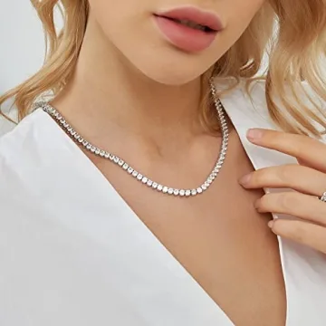 Elegant 18K White Gold Tennis Necklace with Zirconia