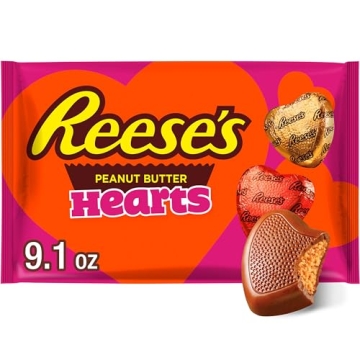 REESE'S Chocolate Peanut Butter Creme Hearts, Valentine's Candy Bag, 9.1 oz