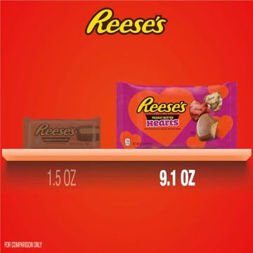 REESE'S Chocolate Peanut Butter Creme Hearts, Valentine's Candy Bag, 9.1 oz