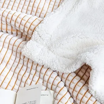 LOMAO Sherpa Blanket for Cozy Comfort