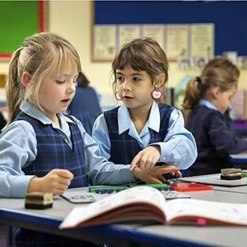 Boderier Teacher Earrings Beaded Apple Dangle Earrings Preppy Colorful Beaded School Earrings Teacher Appreciation Gifts