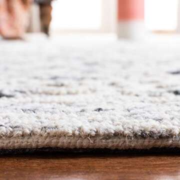 Stylish SAFAVIEH Trace Area Rug for Your Home