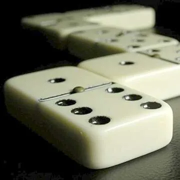 Crazy Games Domino Set - Jumbo Dot with Travel Case