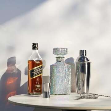 Unique Diamond Rhinestone Decanter | 730 mL | Luxurious Whiskey, Tequila, Wine Decanter - Dazzling Bling All Over Silver Rhinestone Carafe For Spirits, Bourbon, Scotch, Durable Thick Glass
