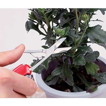 Victorinox Swiss Army Huntsman Pocket Knife w/Pouch, Red, 91mm