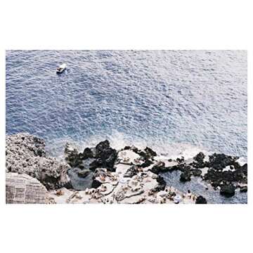 The Last Days of Summer: The Photographs of Akila Berjaoui