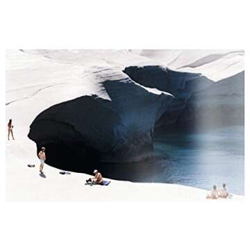 The Last Days of Summer: The Photographs of Akila Berjaoui