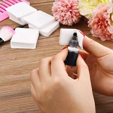 Maitys 1000 Pieces Eyelash Extension Glue Wipes Eyelash Glue Cleaner Non Woven Fabric Wipes Lash Supplies Accessories Tools for Extension Nail Polish Bottle(White)