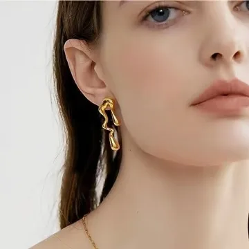 Chic Irregular Waterdrop Earrings for Everyday Elegance
