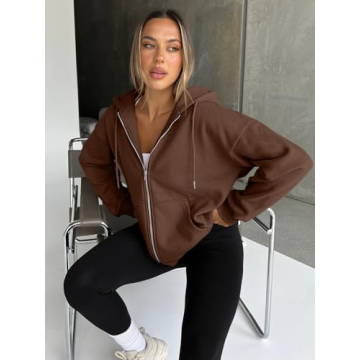 Trendy Queen Women's Zip-Up Hoodie for Cozy Winter Style