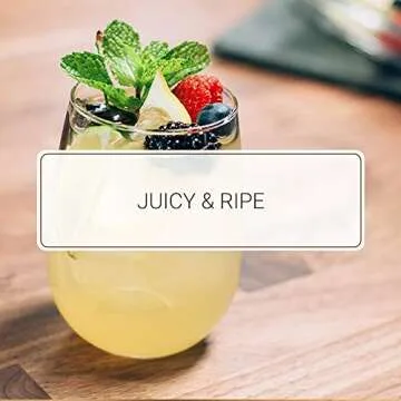 Monin - White Peach Syrup, Juicy Ripe Peach Flavor, Perfect for Cocktails, Mocktails, Iced Teas, & Smoothies, Gluten-Free, Non-GMO (1 Liter)