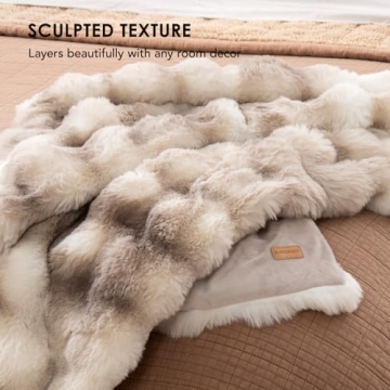 High-Quality Ridgeline Faux Rabbit Fur Throw Blanket
