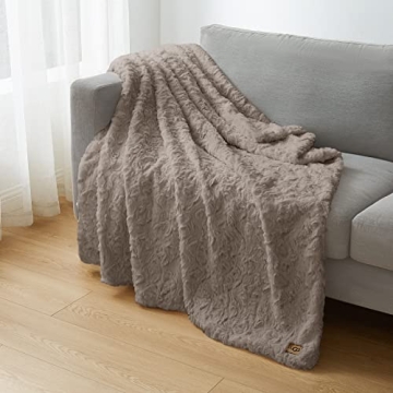 UGG Adalee Faux Fur Reversible Throw Blanket 70"x50"