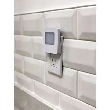 Harth Slim Plug in Night Light. Blue Light Blocking Warm Amber Color. Slim Profile, Automatic On Off Light Sensing. Extra Bright 2 Pack.
