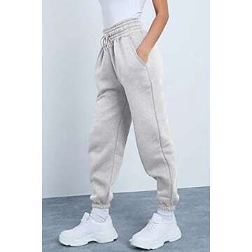 AUTOMET Women’s Essentials Sweatpants High Waisted Fleece Lined Cute Cargo Pants Cotton Winter Outfits Joggers Fall Clothes with Pockets Grey
