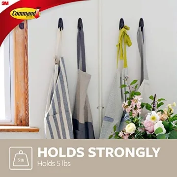 Command Large Metal Hooks for Damage-Free Hanging