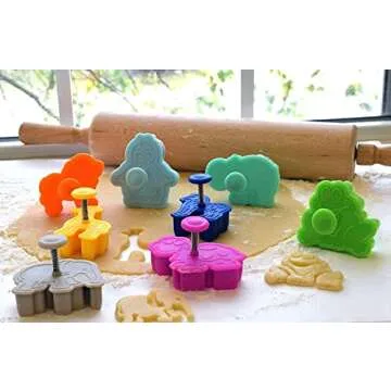 R&M Animal Cookie Stampers - 8-Piece Zoo Set