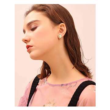 Letter C Earrings for Women - C Stud Earrings，Gift for Birthday, Thanksgiving, Mother's Day, Casual or Daily Wear