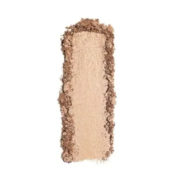Charlotte Tilbury Champagne Glow Highlighter for Radiance