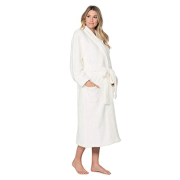 Luxurious Barefoot Dreams CozyChic Robe in Pearl