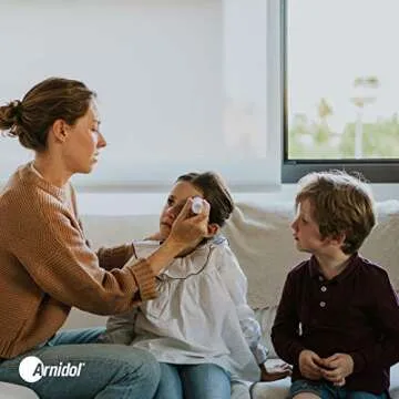 Famadem Arnidol Stick - 15ml Gel for Bruises and Comfort