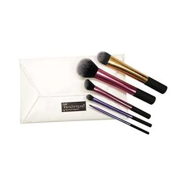 Real Techniques Deluxe Gift Set – 5 Essential Makeup Brushes