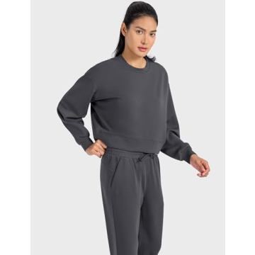 Women’s Crewneck Cropped Sweatshirt for Style and Comfort
