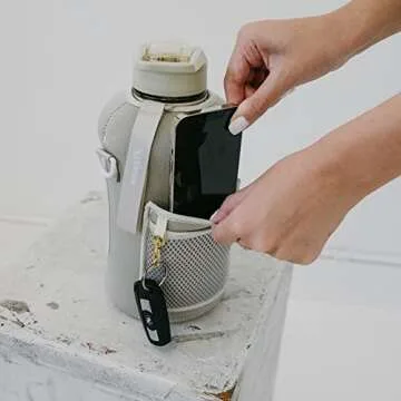 HYDRARANK Half Gallon Water Bottle - Stylish & Leak Proof