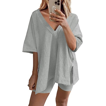 Ailoqing 2 Piece Outfits for Women Summer Oversized V Neck T Shirt Biker Short Sets Hot Shot Reversi...
