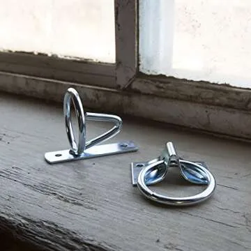 Intrepid International Equestrian Bucket Hook for Playful Horses