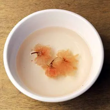 Salt-Pickled Cherry Blossom Sakura Tea, 40g, No Artificial Additives, Product of Japan