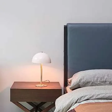 Globe Electric 52332 15" Desk Lamp, Matte Pink, Matte Brass Accents, in-Line On/Off Rocker Switch