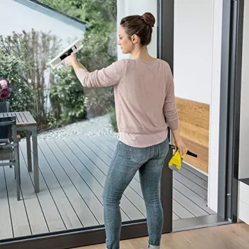 Kärcher WV 1 Plus: Effortless Window Cleaning Device
