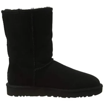 UGG Women's Classic Short II Boot - Warm & Stylish Comfort
