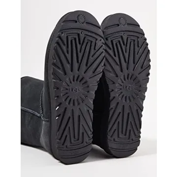 UGG Women's Classic Short II Boot - Warm & Stylish Comfort