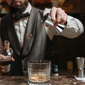 Ohtomber 24OZ Cocktail Shaker Set for Beginners