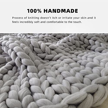 LaoJee Chunky Knit Blanket - Handmade Comfort for Your Home