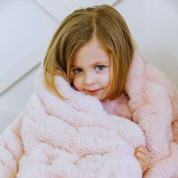 Minky Designs Blossom Pink Faux Fur Minky Blanket – Soft, Fluffy & Cozy Throw for Couch, Bed, or H...