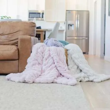Minky Designs Blossom Pink Faux Fur Minky Blanket – Soft, Fluffy & Cozy Throw for Couch, Bed, or Home Décor (Chic, Large)