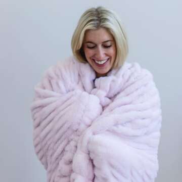 Minky Designs Blossom Pink Faux Fur Minky Blanket – Soft, Fluffy & Cozy Throw for Couch, Bed, or Home Décor (Chic, Large)